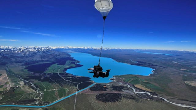 Mt Cook Tour & Sky Dive Combo from Queenstown   - Photo 1 of 15